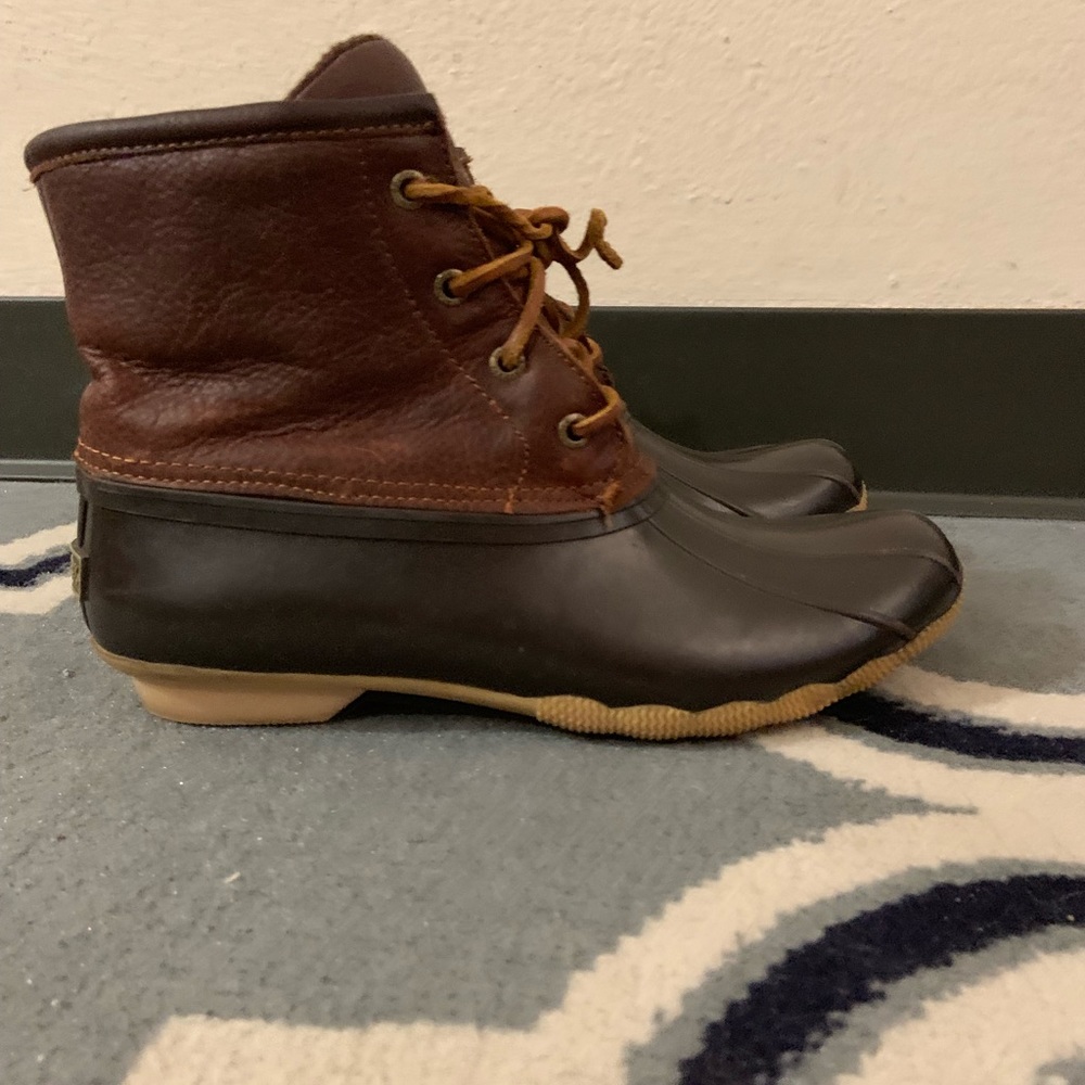 Speedy Bean Boots